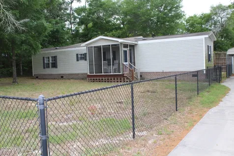 2287 Bayshore Drive SW Supply NC 28462