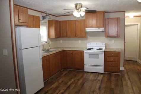 2287 Bayshore Drive SW Supply NC 28462