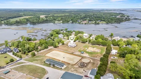 523 Ballast Point Road Hampstead NC 28443