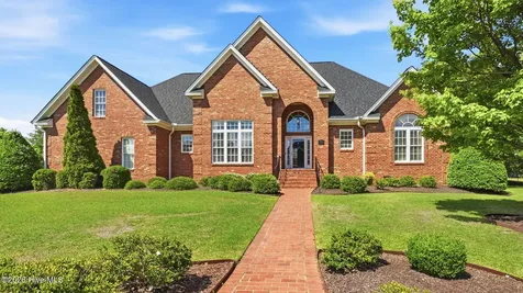 2025 Cornerstone Drive Winterville NC 28590