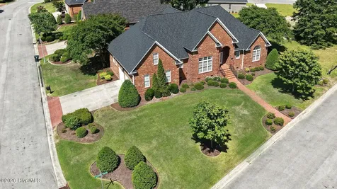 2025 Cornerstone Drive Winterville NC 28590