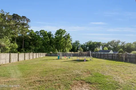 306 Tuscan Court Richlands NC 28574