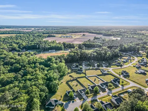 306 Tuscan Court Richlands NC 28574