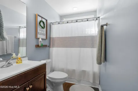 306 Tuscan Court Richlands NC 28574