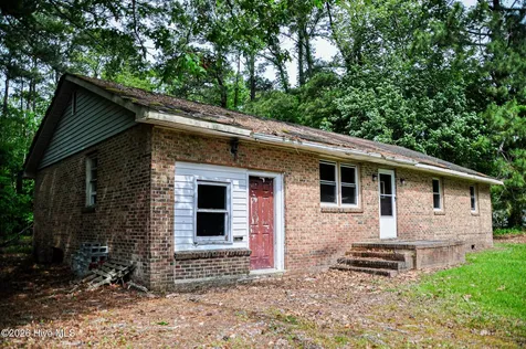 183 Sand Hills Road Camden NC 27921