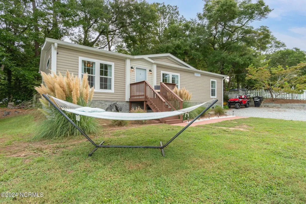 314 Jones Street Emerald Isle NC 28594
