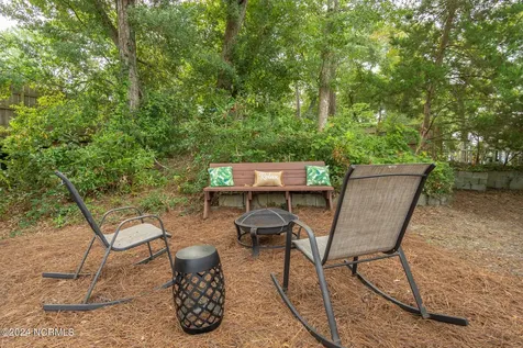 314 Jones Street Emerald Isle NC 28594