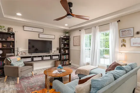 314 Jones Street Emerald Isle NC 28594