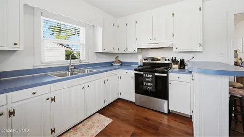 4265 Juanita Avenue Ayden NC 28513