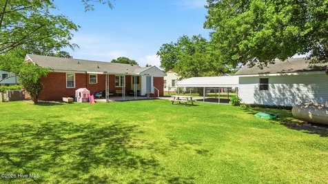 4265 Juanita Avenue Ayden NC 28513