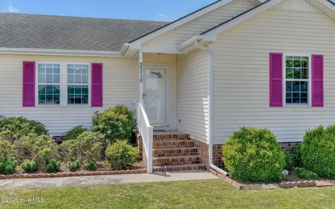 2319 Delia Drive Elizabeth City NC 27909