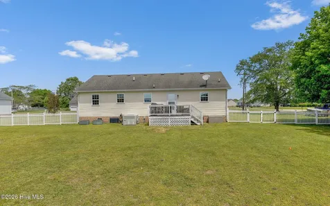 2319 Delia Drive Elizabeth City NC 27909