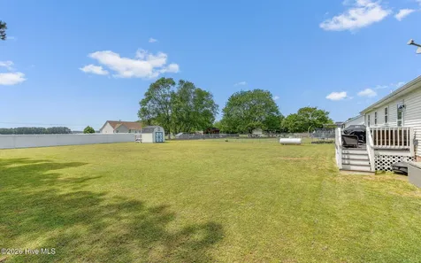 2319 Delia Drive Elizabeth City NC 27909