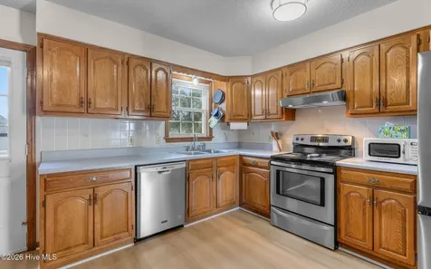 2319 Delia Drive Elizabeth City NC 27909