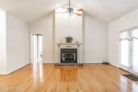 104 Trestle Street Hamlet NC 28345