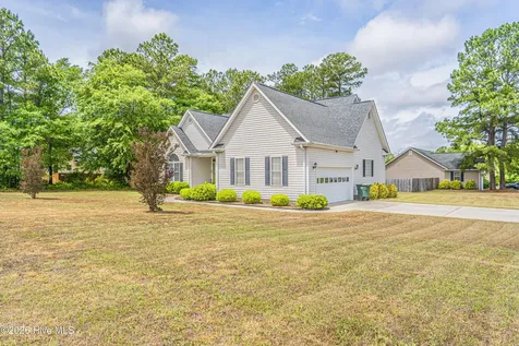 104 Trestle Street Hamlet NC 28345
