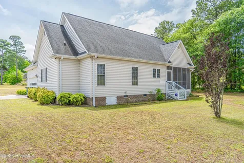 104 Trestle Street Hamlet NC 28345