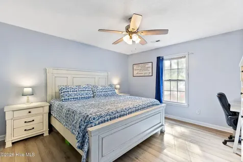 3766 Oakwood Drive SE Southport NC 28461