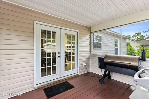 3766 Oakwood Drive SE Southport NC 28461