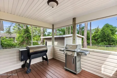 3766 Oakwood Drive SE Southport NC 28461