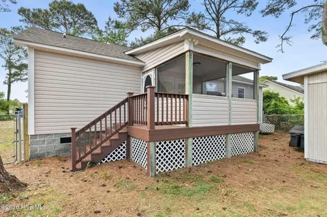 3766 Oakwood Drive SE Southport NC 28461