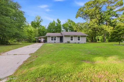 215 Winter Place Jacksonville NC 28540