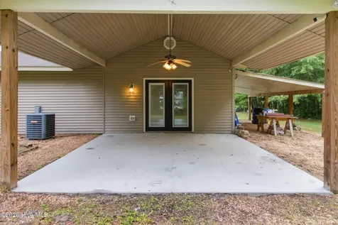215 Winter Place Jacksonville NC 28540
