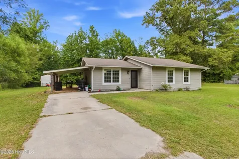 215 Winter Place Jacksonville NC 28540