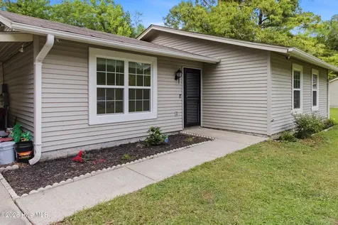 215 Winter Place Jacksonville NC 28540