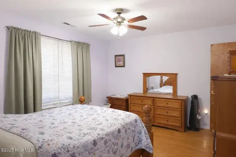200 Carolina Drive Jacksonville NC 28546
