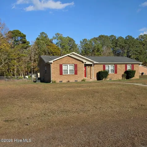 200 Carolina Drive Jacksonville NC 28546