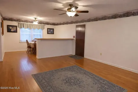200 Carolina Drive Jacksonville NC 28546