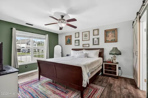 102 Blossom Court Maple Hill NC 28454