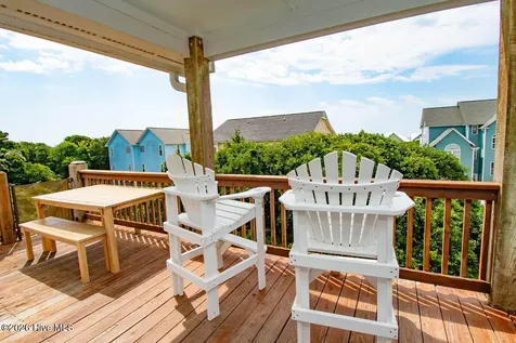 101 Shipwreck Lane E Emerald Isle NC 28594