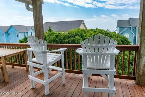 101 Shipwreck Lane E Emerald Isle NC 28594