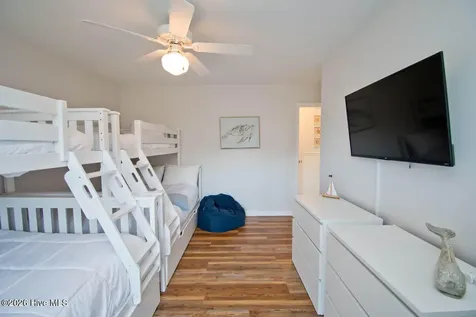 101 Shipwreck Lane E Emerald Isle NC 28594
