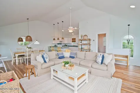 101 Shipwreck Lane E Emerald Isle NC 28594