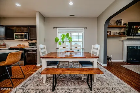 113 Sedgewood Court Aberdeen NC 28315