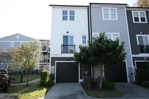 331 Mcivers Alley Wilmington NC 28401