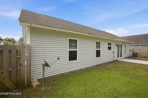 4226 Cherry Laurel Lane SE Southport NC 28461