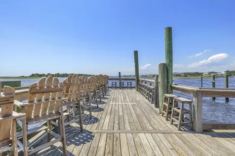 2019 Oakton Drive Southport NC 28461