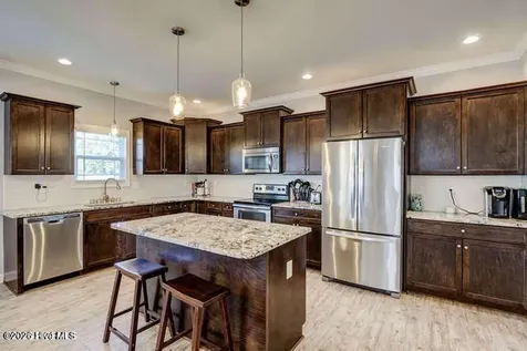 120 Camelot Drive Holly Ridge NC 28445