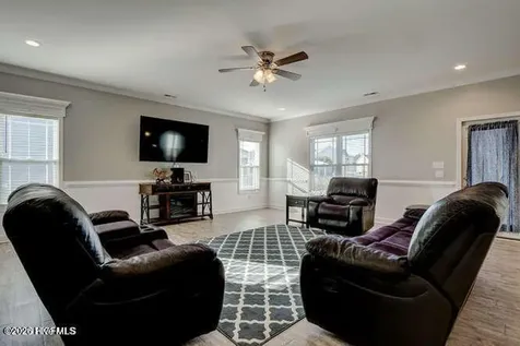 120 Camelot Drive Holly Ridge NC 28445