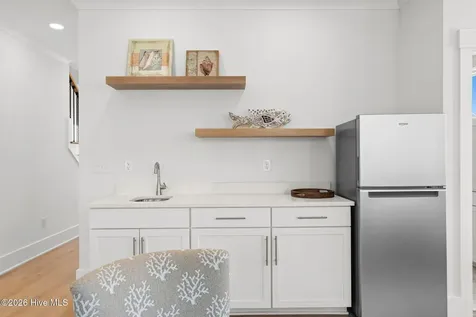 290 E Second Street Ocean Isle Beach NC 28469