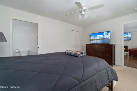 901 Meadowbrook S Swansboro NC 28584
