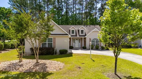 901 Meadowbrook S Swansboro NC 28584