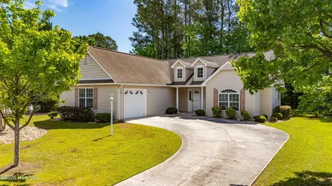 901 Meadowbrook S Swansboro NC 28584