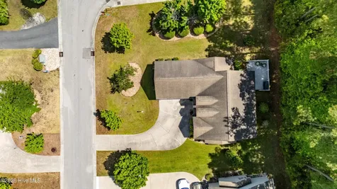 901 Meadowbrook S Swansboro NC 28584