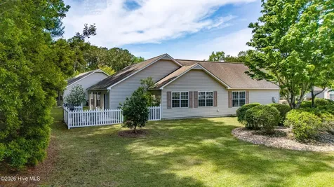 901 Meadowbrook S Swansboro NC 28584