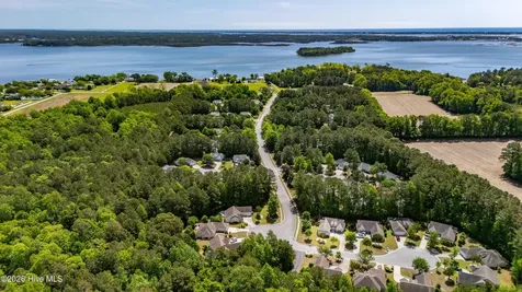 901 Meadowbrook S Swansboro NC 28584